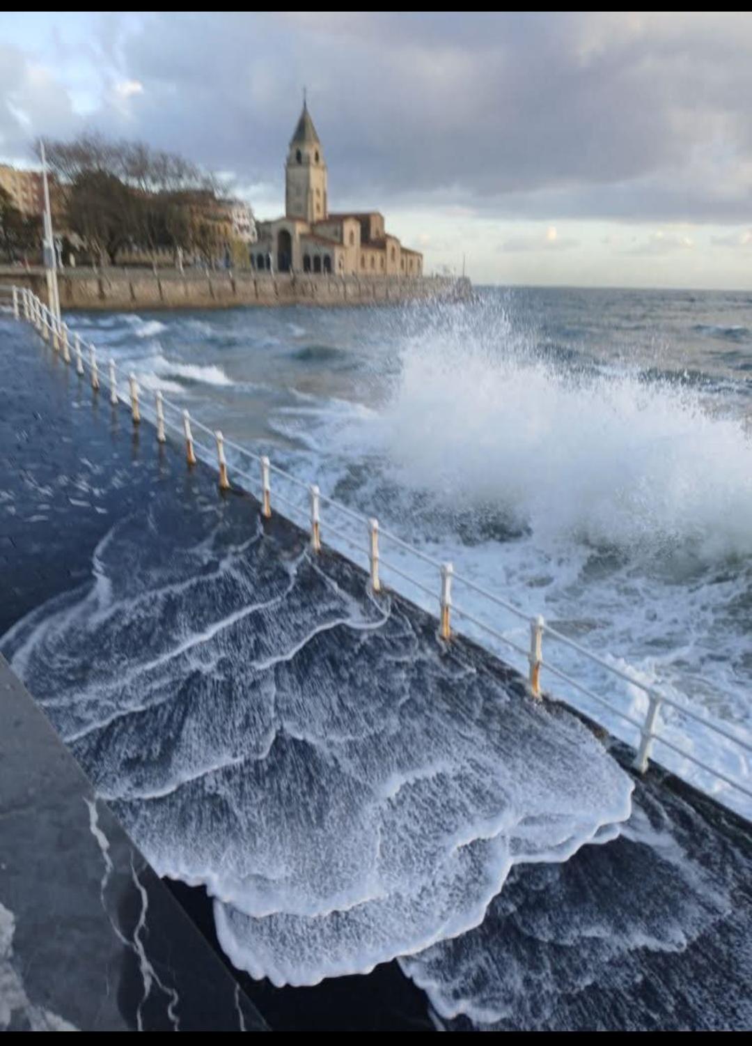 Apartmán La Casa De Su Gijón Exteriér fotografie